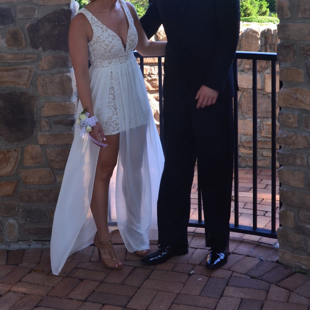 Lulus Ivory Lace Formal Prom Dress